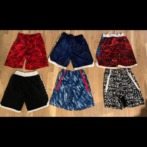 Nike Boys Elite basketball and regular shorts - Picture 2 of 2